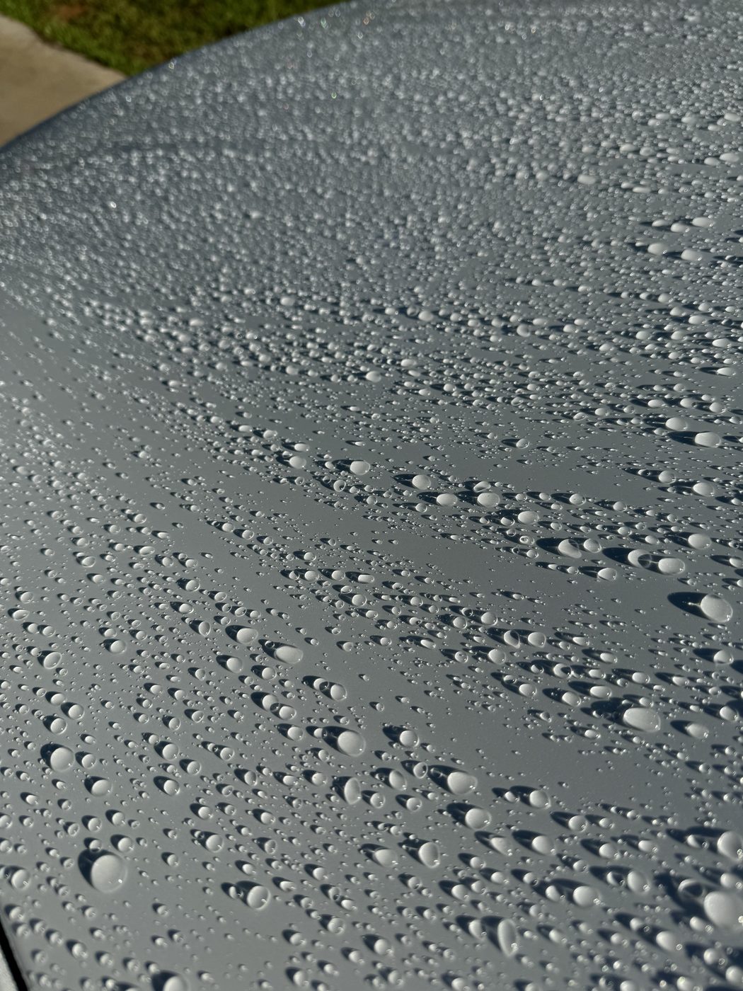 Ceramic coating water beads