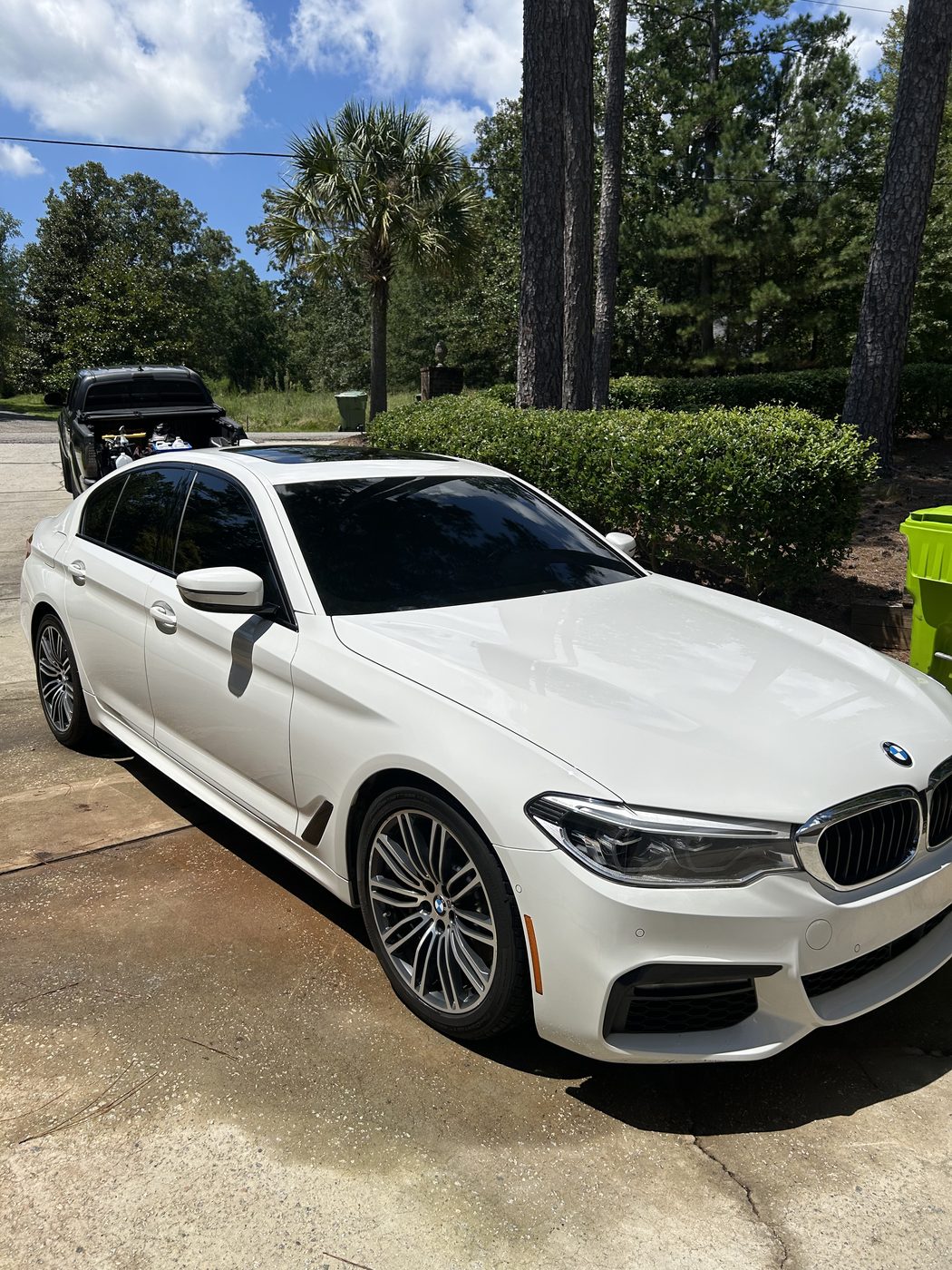 BMW 5-series exterior
